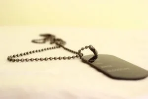 Gepersonaliseerde Italiaanse militaire identificatieplaatjes, een origineel en effectief cadeau.